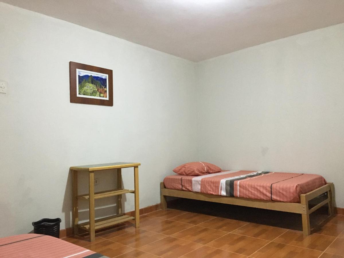 5Min Airport - Super Host Bed & Breakfast Lima Exterior photo